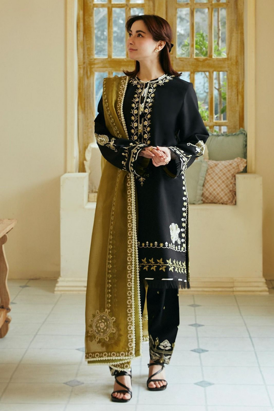 Zara ShahJahan Unstitched 3PC Lawn Embroidered A222